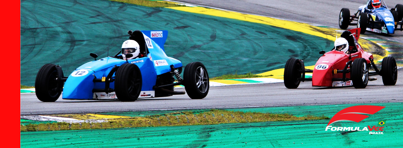 Jovens pilotos vencem pela primeira vez na abertura da Fórmula Vee em Interlagos